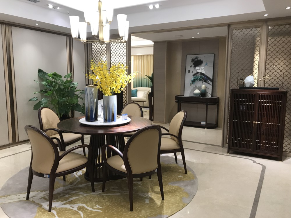 ����鿴��ϸ...